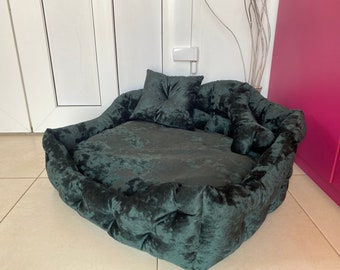 Green Dog bed, luxury dog bed, Dog sofa, Pet bed,large dog bed, Cat bed,Personalized pet bed, Washable dog bed, Elevated dog bed
