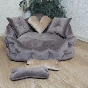 Dog bed, luxury dog bed, Dog sofa, Pet bed,large dog bed, Cat bed,small dog bed, Couch Velvet bed , Elevated dog bed