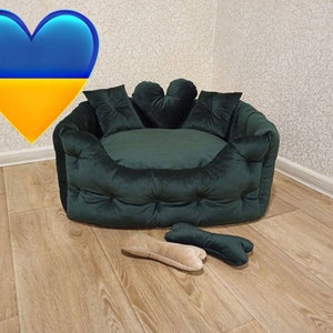 Dog bed, luxury dog bed, Dog sofa, Pet bed,large dog bed, Cat bed,small dog bed, Couch Velvet bed , Elevated dog bed