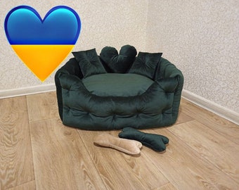 Dog bed, luxury dog bed, Dog sofa, Pet bed,large dog bed, Cat bed,small dog bed, Couch Velvet bed , Elevated dog bed