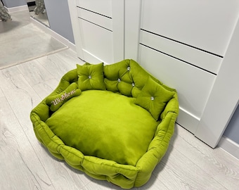 Dog bed, Large dog bed, Personalised bed , Extra large dog bed, Velvet dog bed, Custom dog bed, Dog sofa, Pet bed, Luxury dog bed