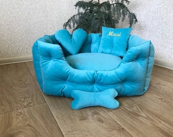 Dog bed, luxury dog bed, Personalized Dog sofa, Pet bed,large dog bed, Cat bed,small dog bed, Couch Velvet bed , Elevated dog bed