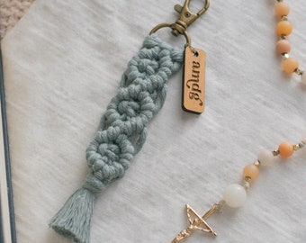 Build Your Own - Catholic Macrame Keychain with Wood Attachment | Catholic Saint Quote Keychain | Catholic Confirmation Gift | AMDG keychain