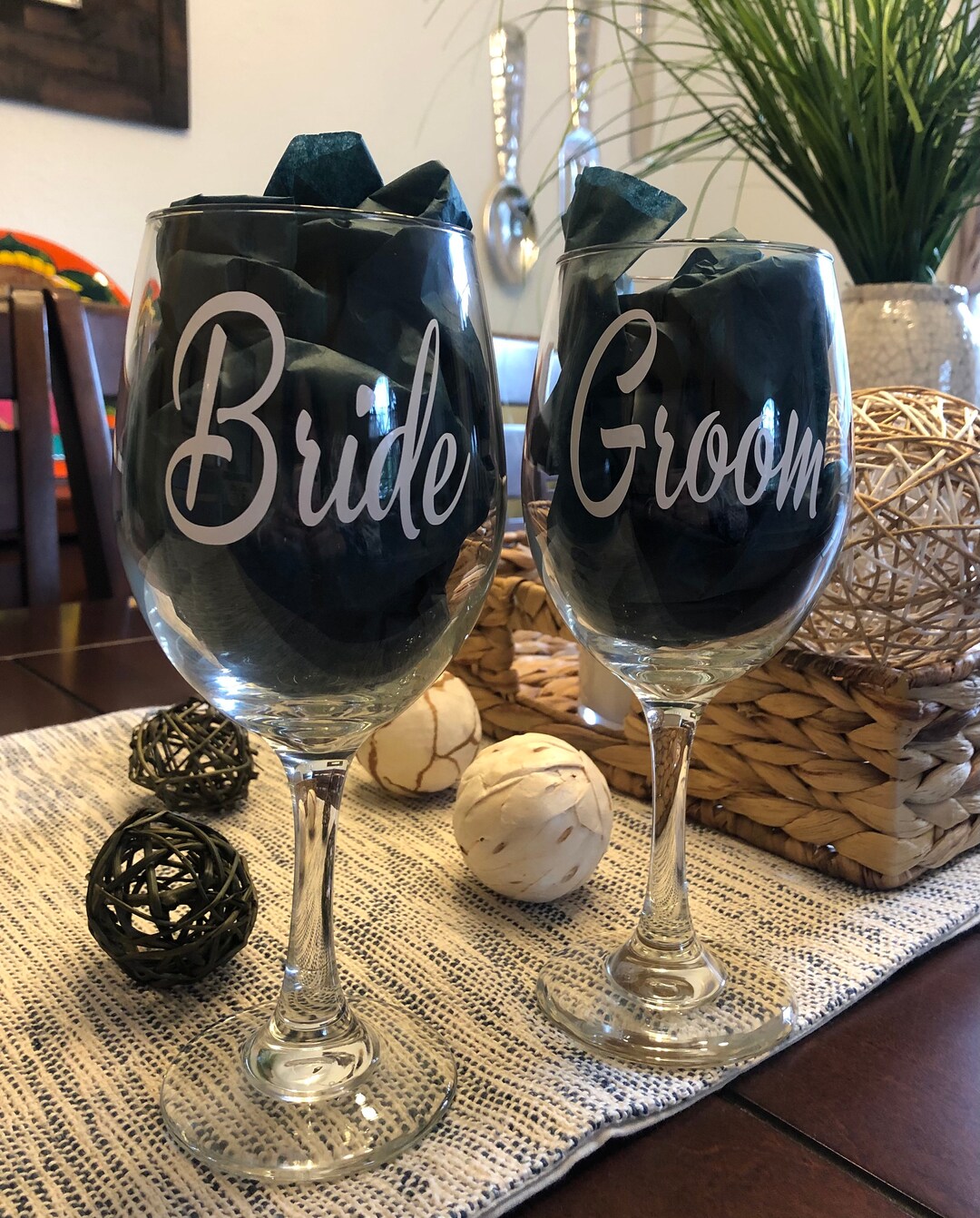 Personalized Couples Wine Glass Set, Great for Gifting Couples, for