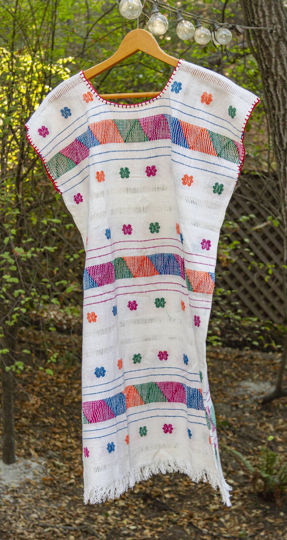 embroidered shift dress