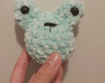 Small Crochet Frog!