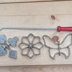 Vintage Rosette Iron Cookie Mold Set of 3 w/ Handle Cast Aluminum Pastry/Cookie Cutters. Mid-Century Taiwan