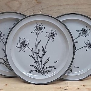 Trio of Vintage Noritake Salad/Dessert/Collectible Plates *ALPINE FLOWERS* Pattern. Green/Gray Elegance. Made in Japan