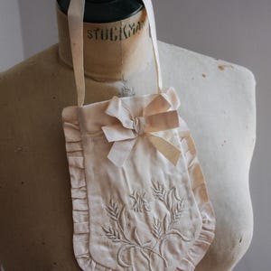 Antique 19th Century Embroidered Silk Reticule Purse – Vintage Bridal Lace Purse