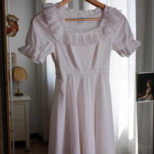 Vintage White Mini Dress with Ruffle Details & Lace