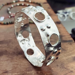 Hammered Silver Chunky Bangle Bracelet for Women | 60-70 grams 25mm Wide Battered Bangle With Natural Organic Shapes | Rings and Peas Bangle