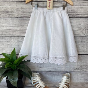 White cotton eyelet circular skirt with lace trim for girl, White A line spring skirt, Summer Flounce skirt, A line skirt, White lace skirt.