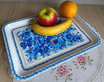Rectangular metal tray of white color Hand-painted Tray with flowers Kitchen tray Gift from Ukraine Kitchen decor Easter Petrikovsky style