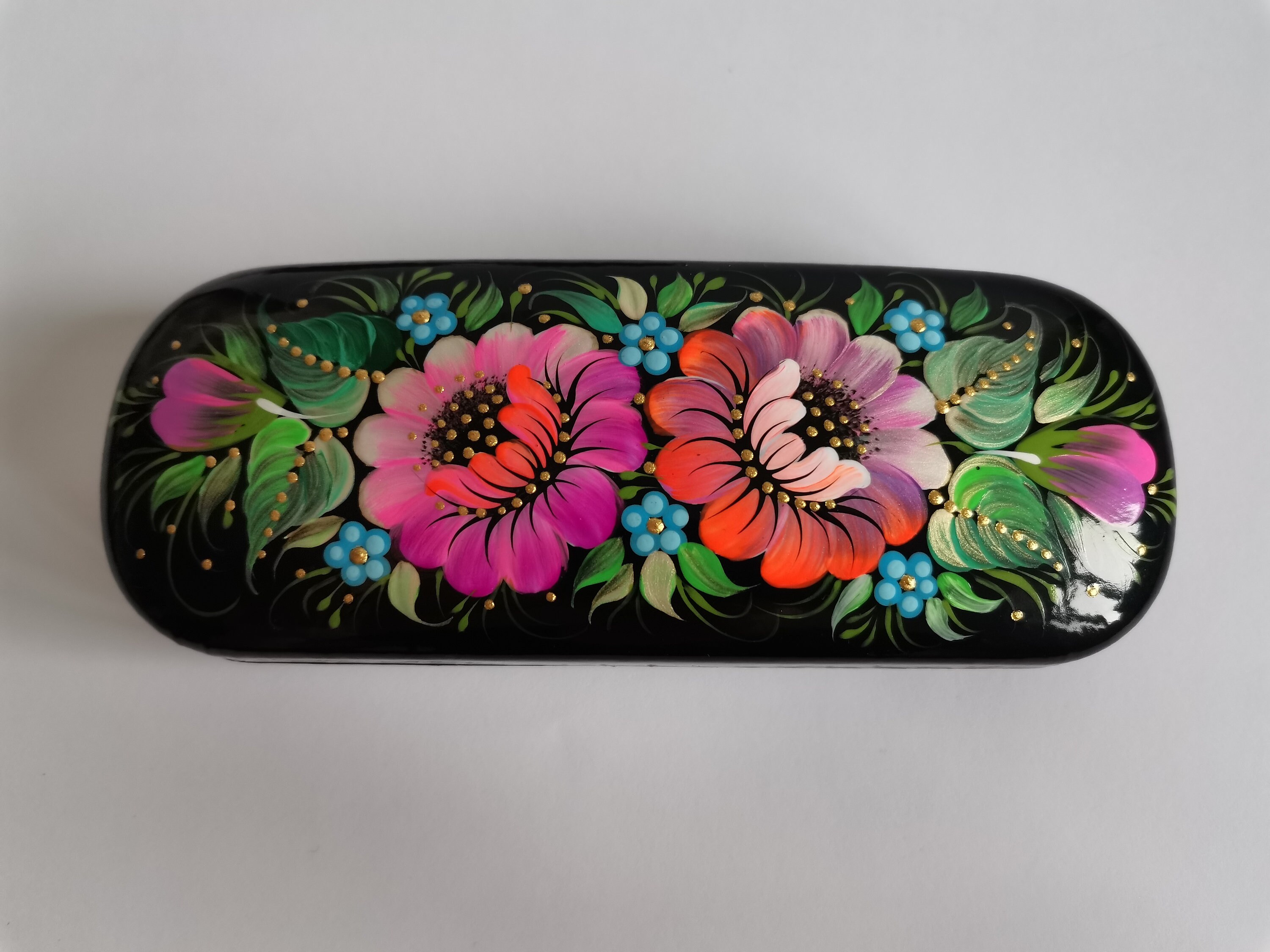 Maguaco Wooden Eyewear Hand-Painted Leather Hard Eye/Sunglass Case Multicolor il_fullxfull.6218933874_hz59.jpg main image 2