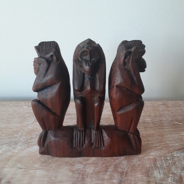 Three Wise Goofy Geese Figurines in See no Hear Speak Evil Poses 8.5cm