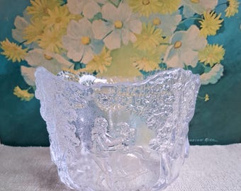 Vintage Kosta Boda ‘Rhapsody’ Crystal Bowl – Designed by Kjell Engman, 1986