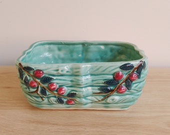 Vaso de cerâmica vintage da década de 1950 com motivos de frutas vermelhas, cerâmica australiana