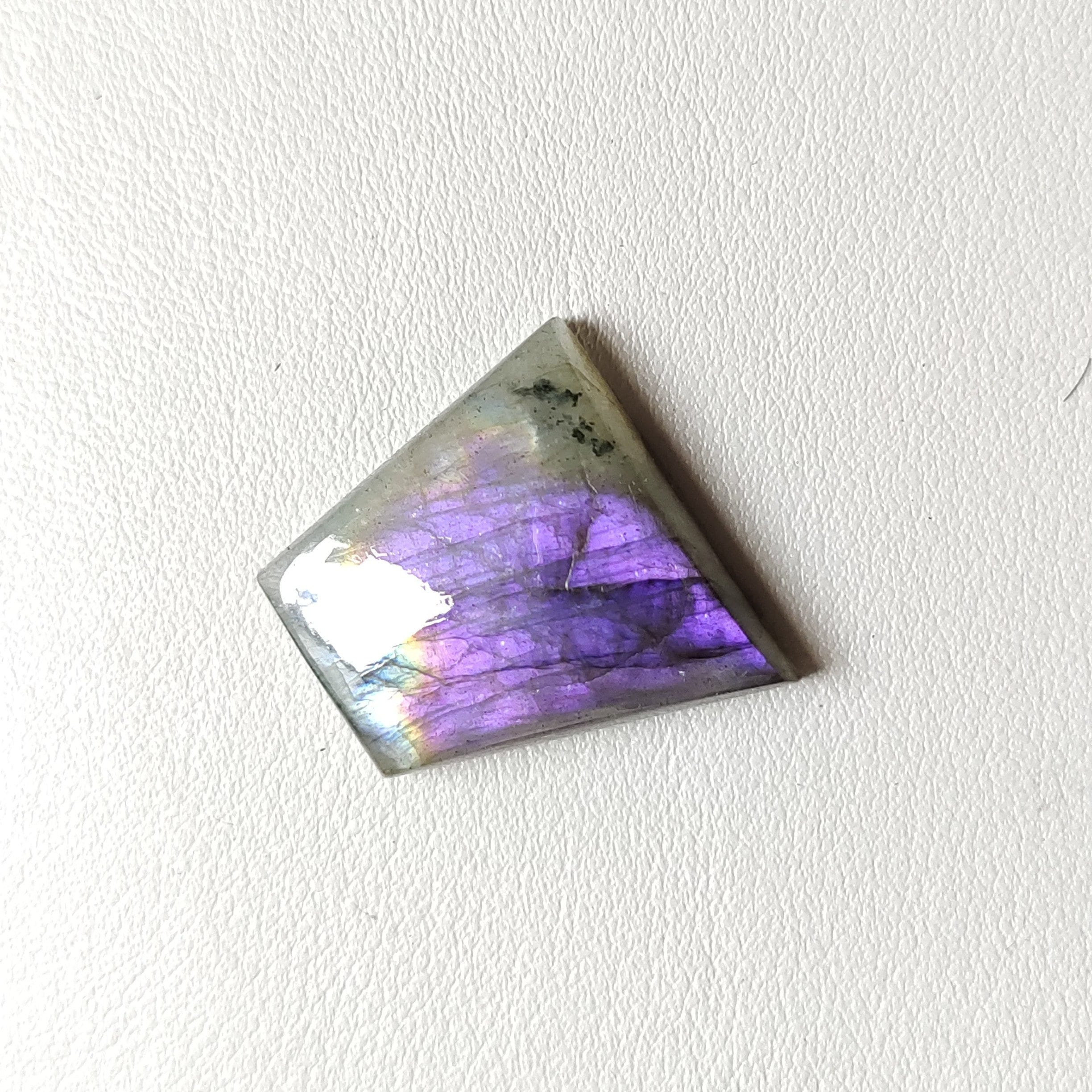 Details about   100% Natura Purple Flashing Labradorite Cabochon Top Quality Gemstone MD-91 