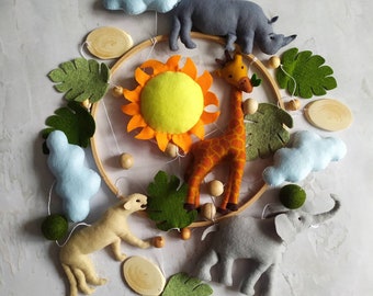 Safari animals mobile Jungle mobile crib mobile nursery mobile baby mobile neutral African baby mobile Baby mobile giraffe Lion Elephant