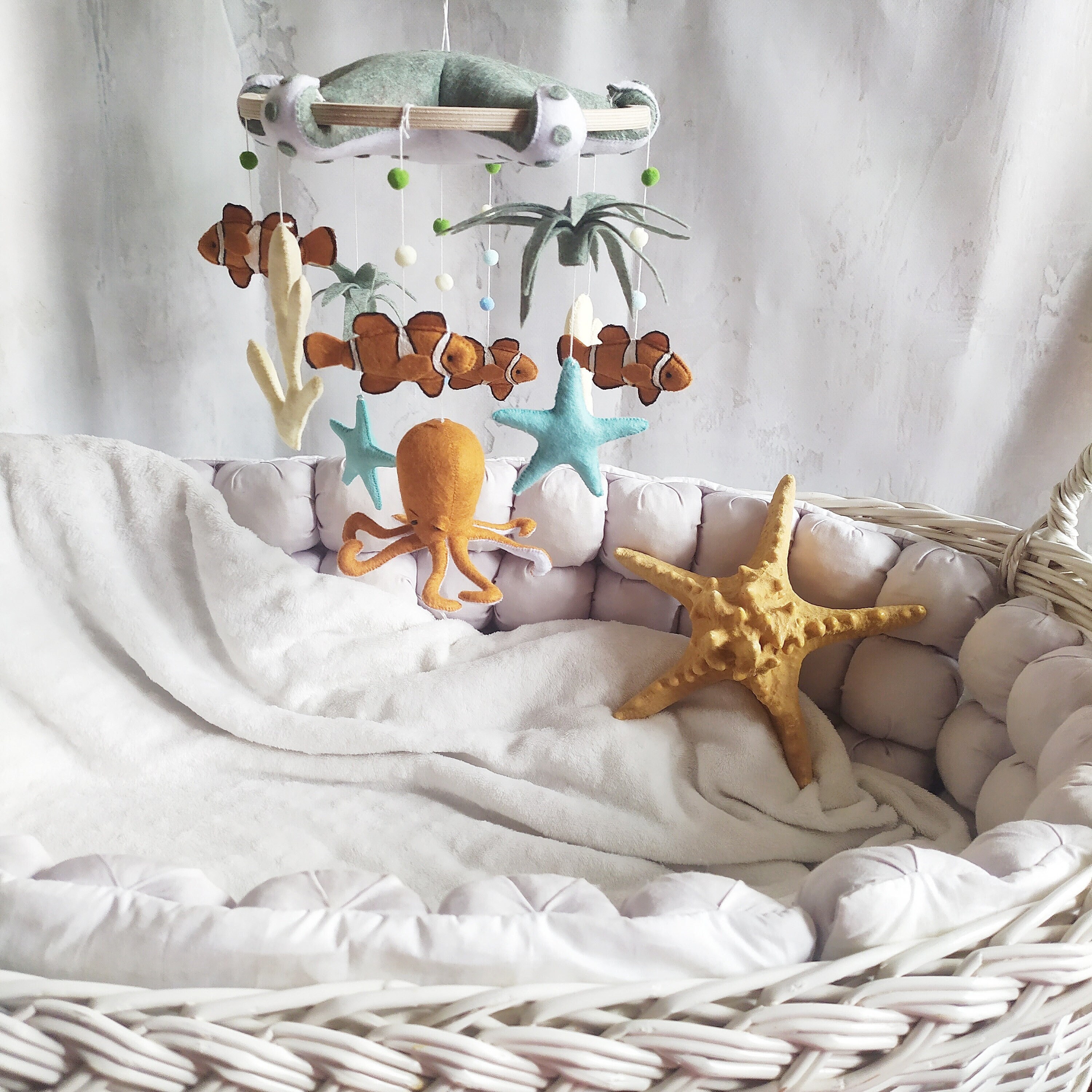 Nursery baby mobile,ocean sea baby mobile,octopus clownfish nemo starfish baby mobile,sea animal mobile,nautical mobile,baby girl boy mobile