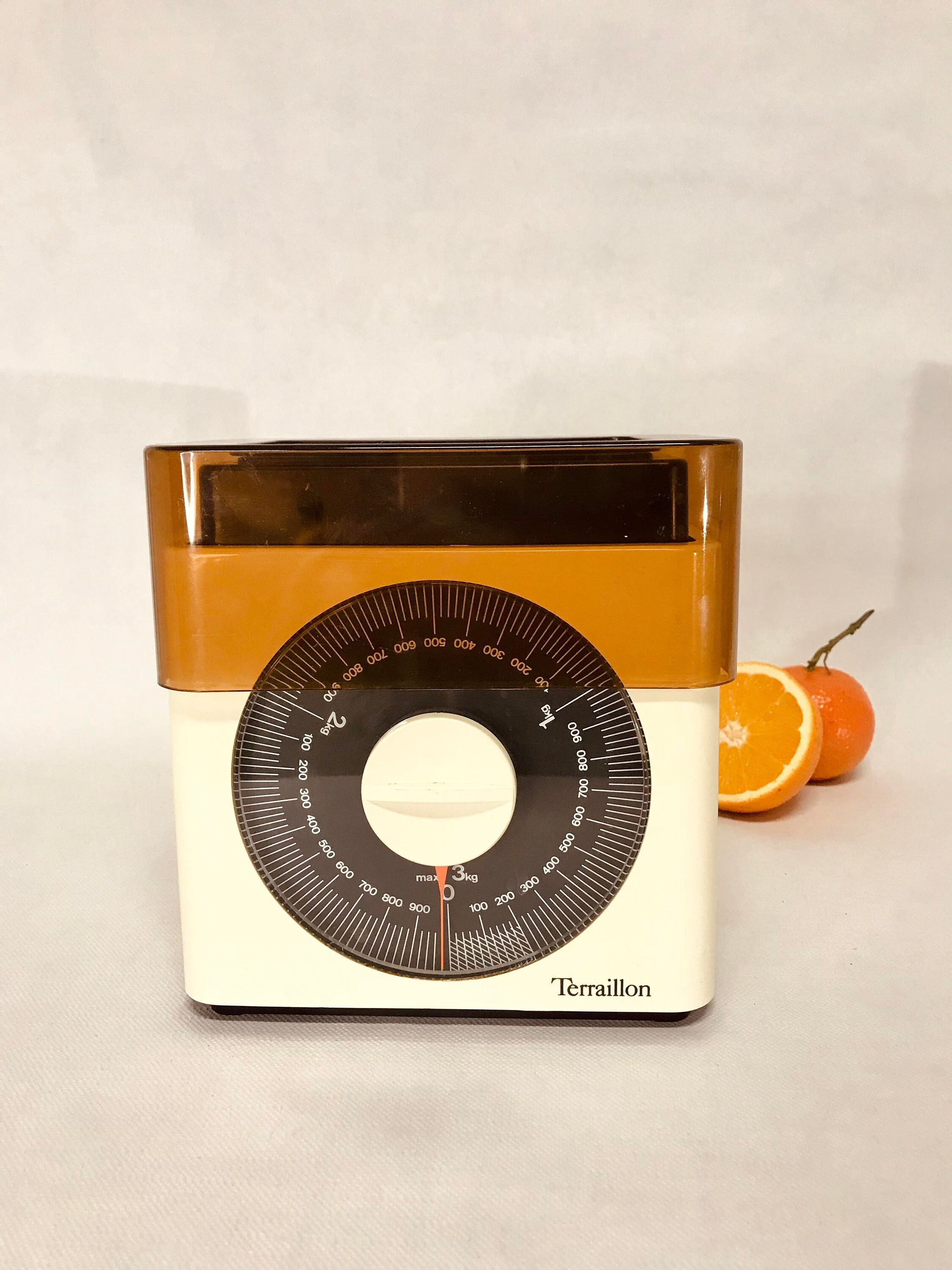 Balance ménagère orange 3 kg Terraillon vintage – La Roue du Passé