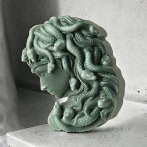 Medusa Candle | Woman with Snake Hair | Mythical Goddess Decor | Handmade Soy Wax | Witchy Altar Gift | Feminine Power Candle