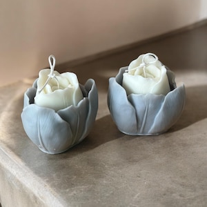 Handmade Tulip Soy Wax Candle: Floral Decor Gift