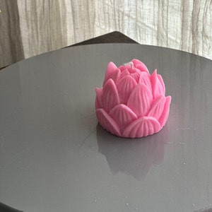 Lotus Flower Metro Candle main image 0