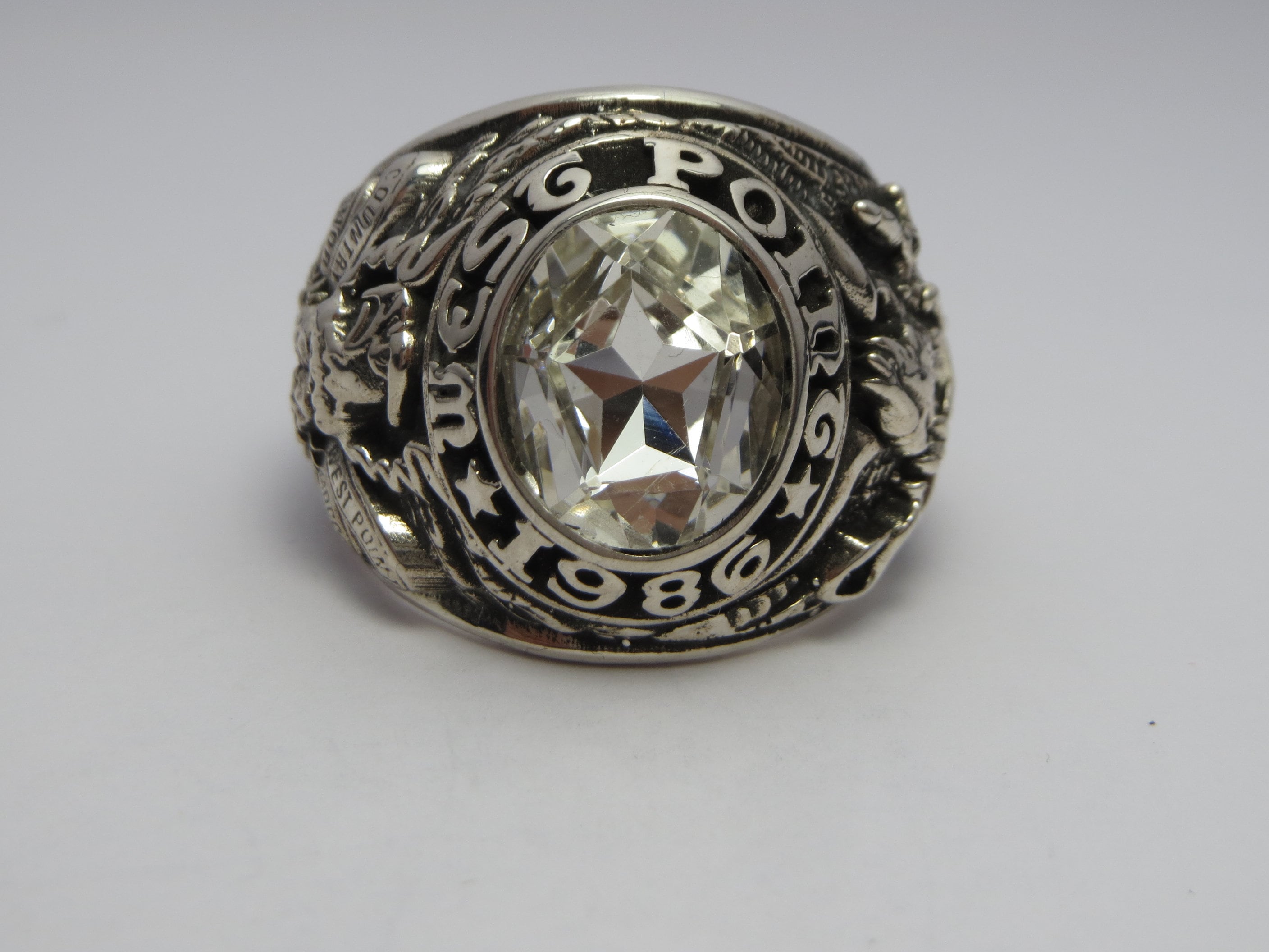 1986 Ring - Etsy