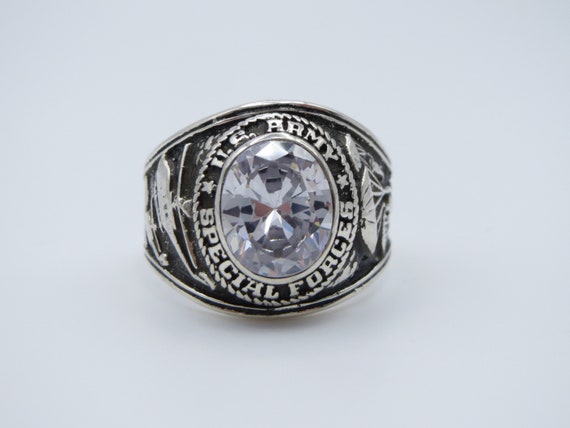 Kapital lipstop army ring - Gem Kapital lipstop army ring - Gem