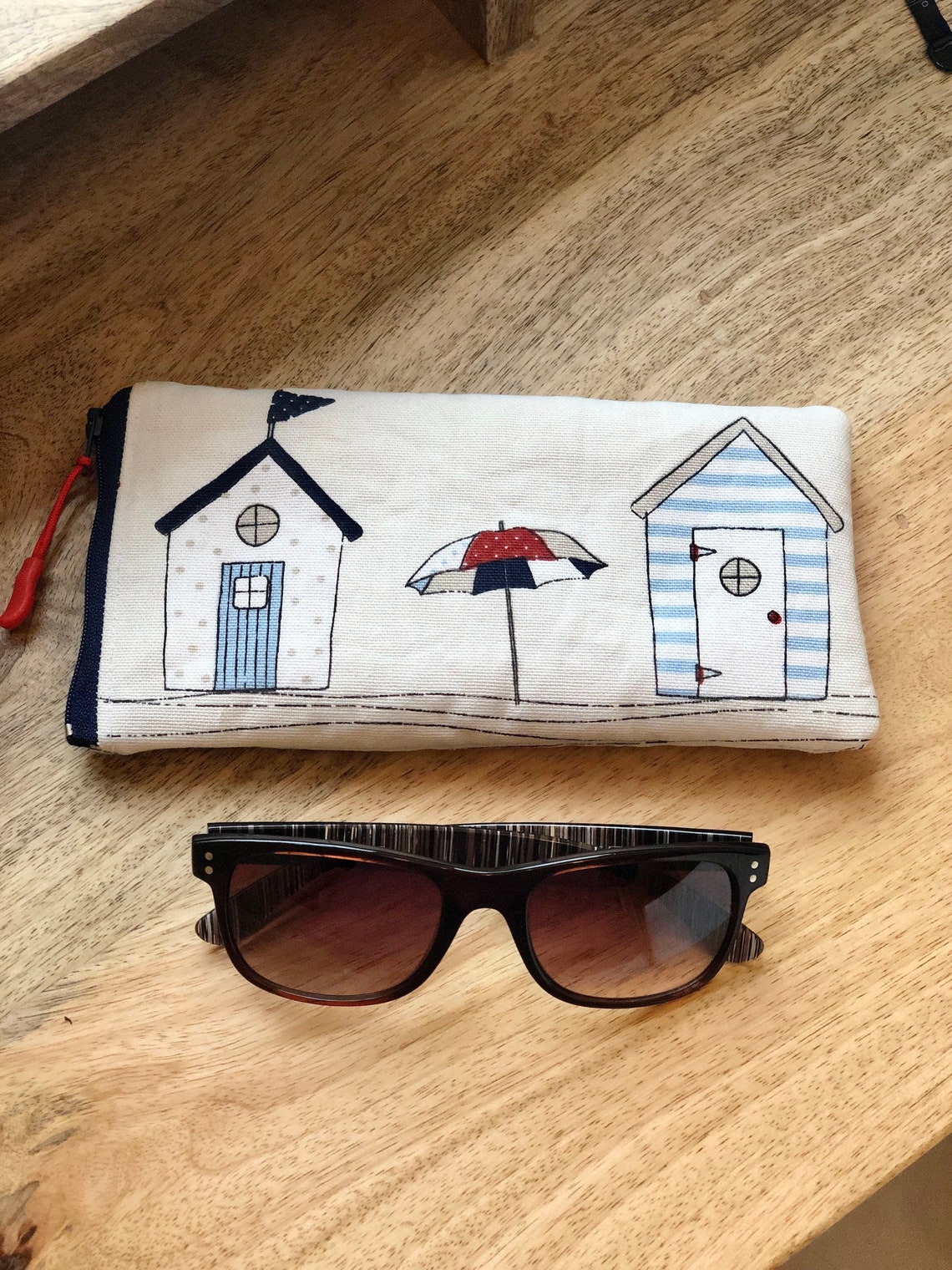 Padded Glasses Case Sunglasses Case Beach Hut Print Etsy