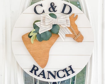 Personalized 3D Font Shiplap Horse Head Round Door Hanger