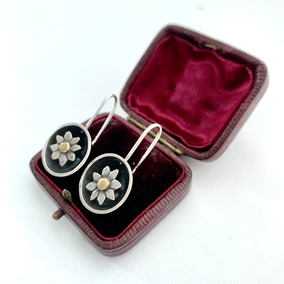 Vintage Sterling Silver and Gold Daisy Dome Earrings Gem