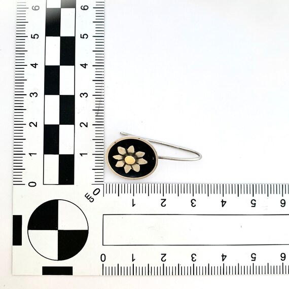 Vintage Sterling Silver and Gold Daisy Dome Earrings Gem