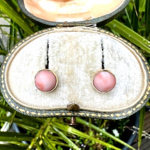 9CT Gold Coral Stud Earrings
