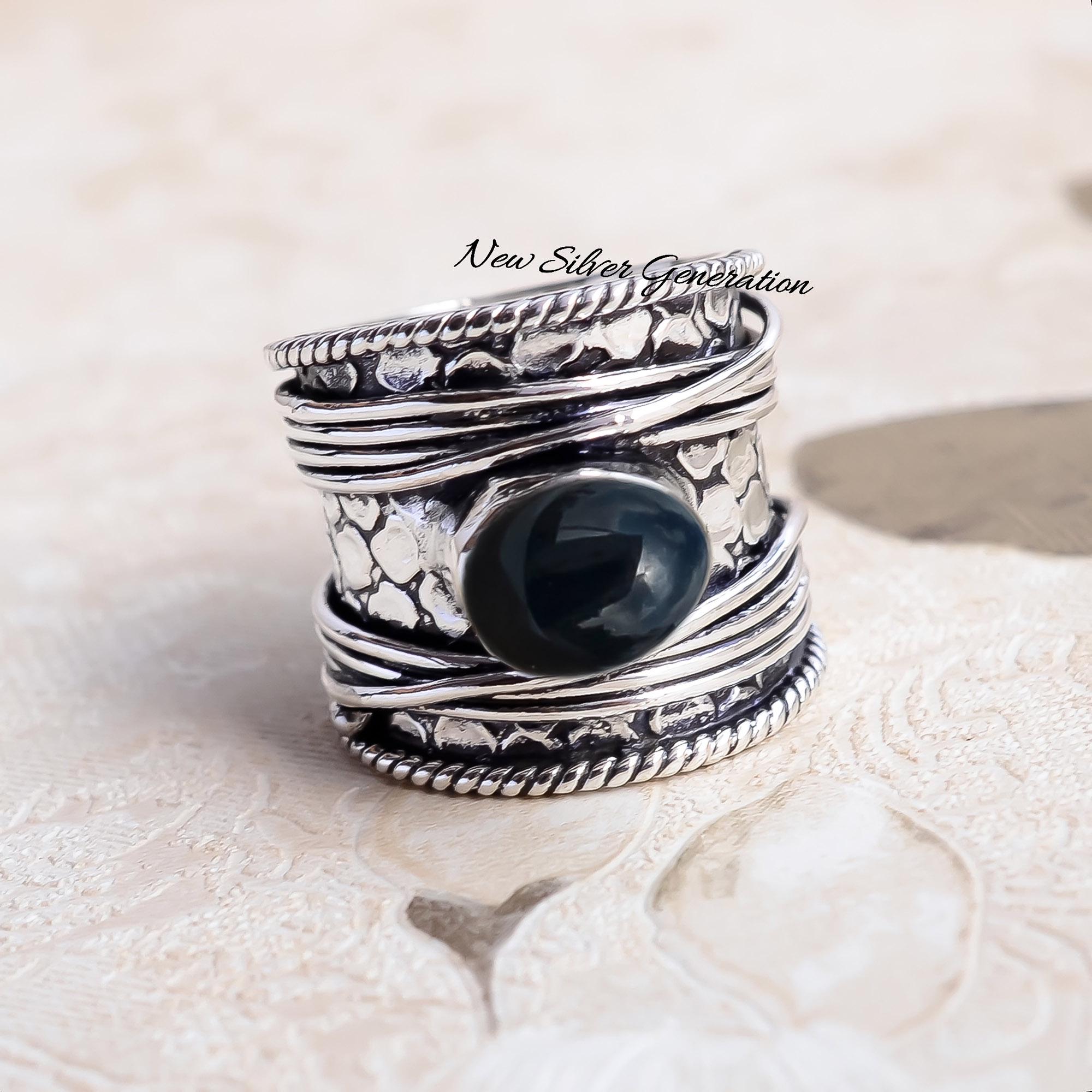 Onyx Garnet Ring - Etsy