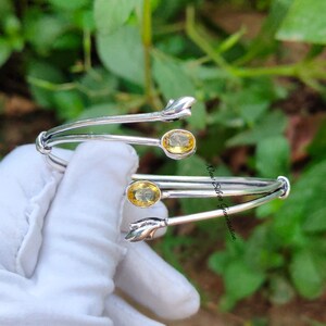 Natuurlijke citrien armband: handgemaakte 925 sterlingzilveren verstelbare manchet met twee stenen