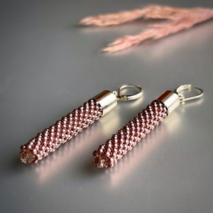 Rörrosörhängen med glänsande mönster, Klar design, Eleganta örhängen med hänge, Presentidéer för kvinnor