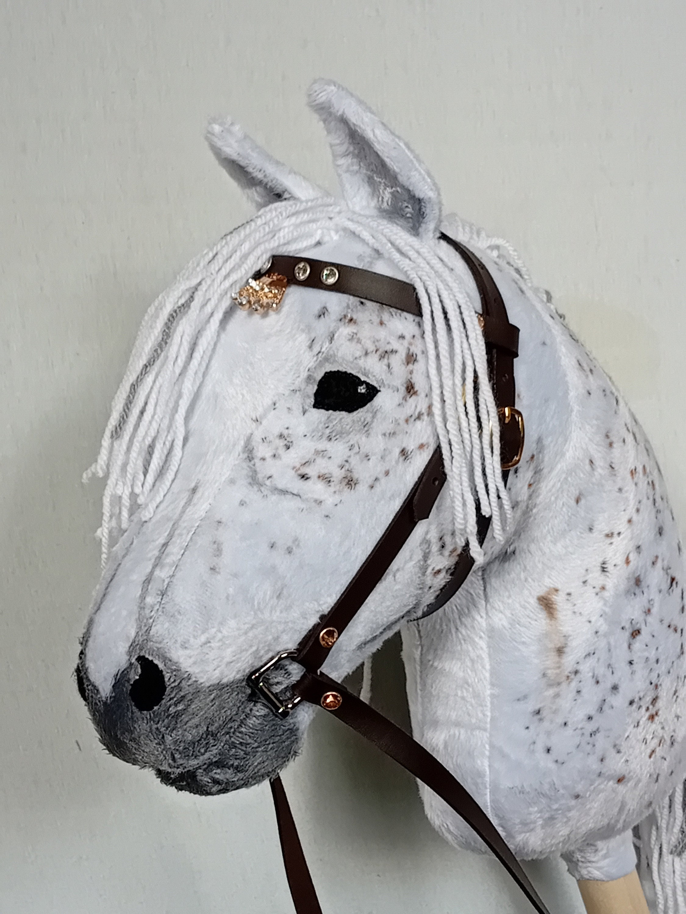 Hobby Horse Skippi - Cavallo in Legno - Bianco, Produttore di gadget
