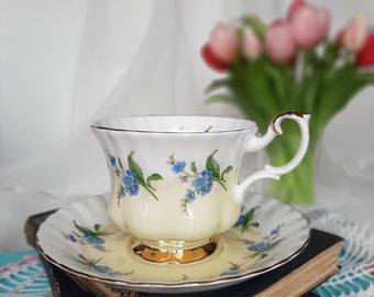 Royal Albert cup and saucer, 4363, yellow with forget-me-nots, vintage afternoon tea party, bridesmaid gift bridal shower baby shower favors