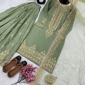 Embroidered Chinon Silk Kurti Pant Dupatta Set: Indian Wedding Wear