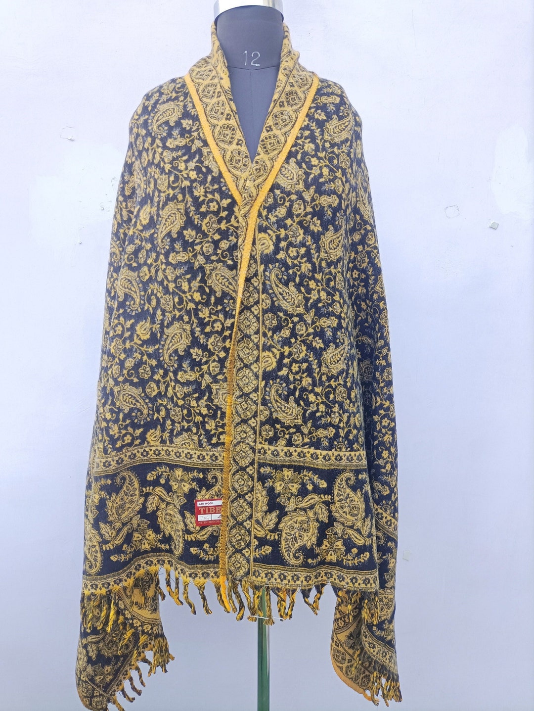 tibetan shawl