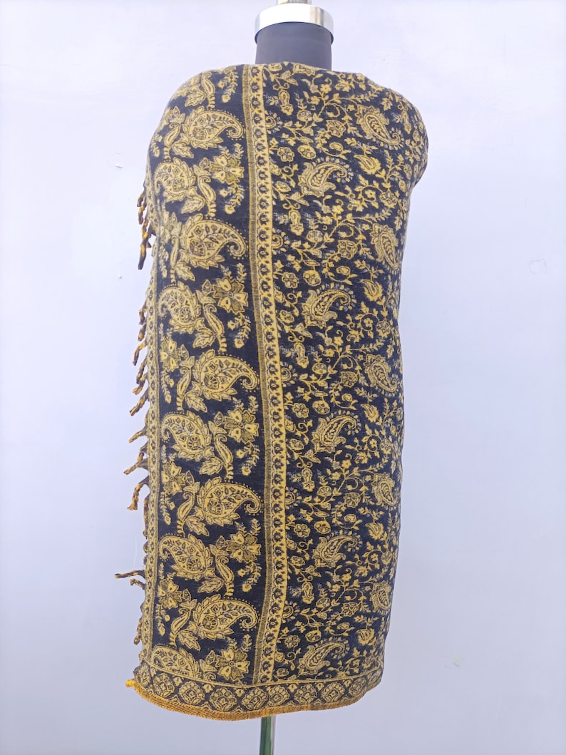 tibetan shawl