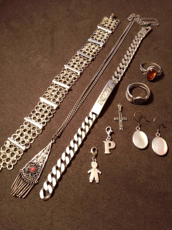 jewelry set in silver, vintage.