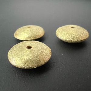 Monety / soczewki / krążki ze srebra próby 925, złocone, szczotkowane, 6 mm - 14 mm