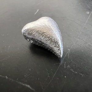 Herz aus 925-Silber, gebürstet, 10x8x5,5 mm