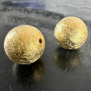 Ball made of gold-plated 925 silver, brushed, various sizes