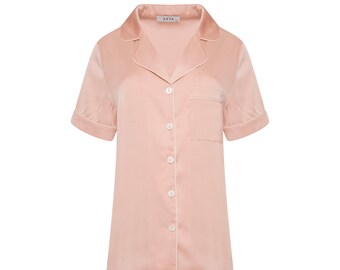 Personalised Luxury Silky Satin Pink Short Pyjamas | Bridesmaid Pyjamas | Bridesmaid Gifts | Bridal Shower Pajamas | Bachelorette Pyjamas