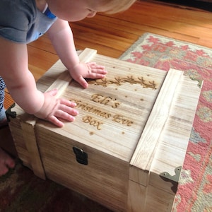 Personalisierte Heiligabend-Box, Traditionelle Weihnachtsbox aus Holz, Große oder Extra Tiefe Heiligabend-Box, personalisierte Weihnachtsgeschenkbox