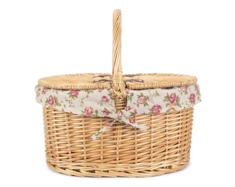 Classic British Large Willow Lidded Picnic Basket with English Rose Lining